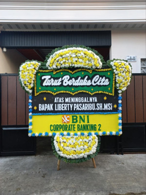 Papan Bunga Duka di Pilangkenceng